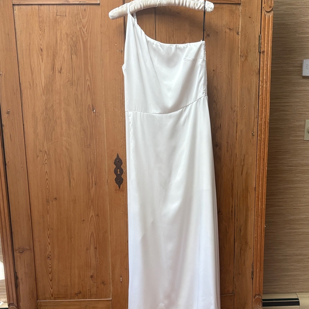 Show Me Your MuMu One-Shoulder White Dress